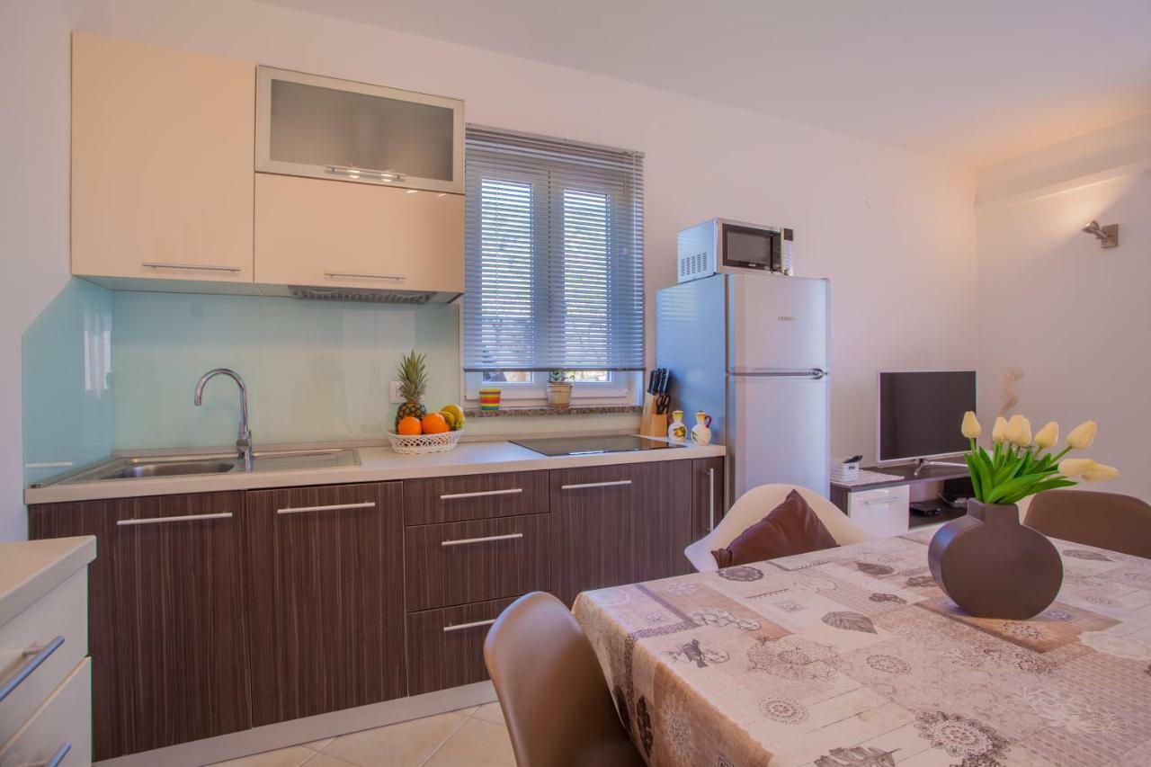 Apartman Madlen Cres Dış mekan fotoğraf
