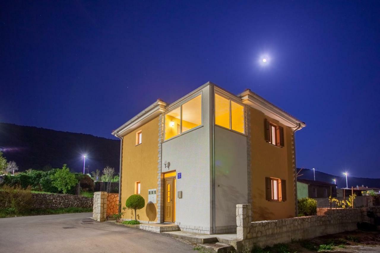 Apartman Madlen Cres Dış mekan fotoğraf
