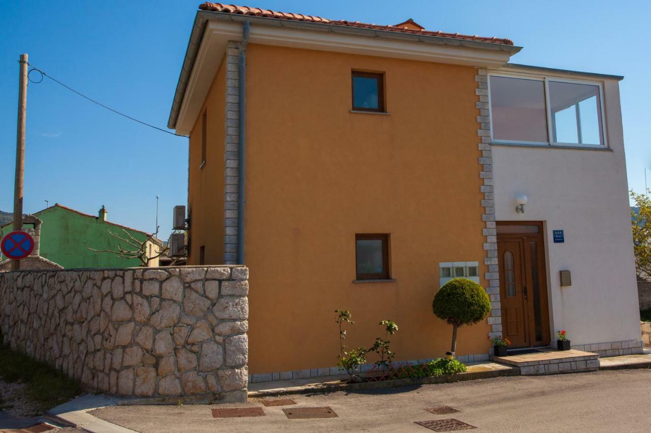 Apartman Madlen Cres Dış mekan fotoğraf