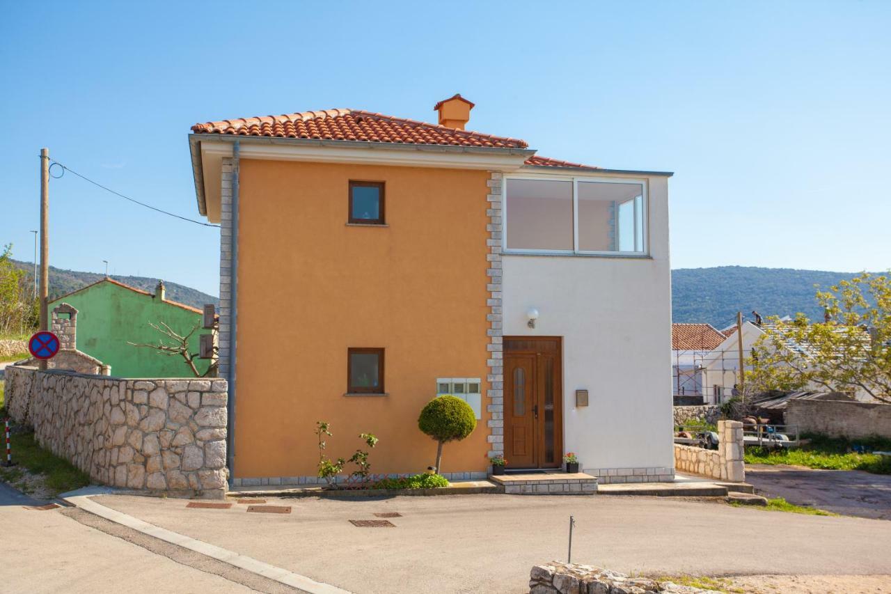 Apartman Madlen Cres Dış mekan fotoğraf